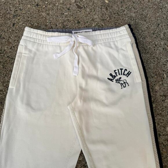 Vintage Y2K Abercrombie & Fitch White And Navy Strips Embroidered Sweatpants - Picture 4 of 8